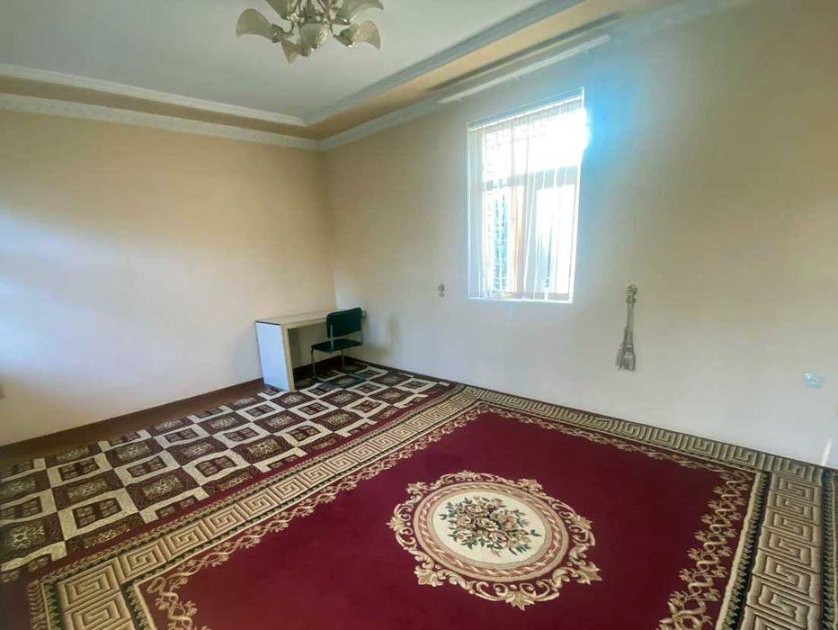 Arenda uchastka 3.5 sotix 6 xona Maklersiz