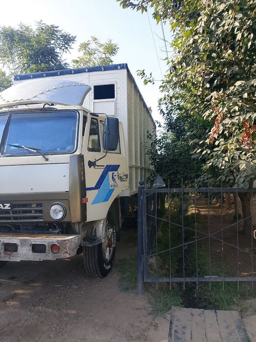 Kamaz sotiladi yili 1989