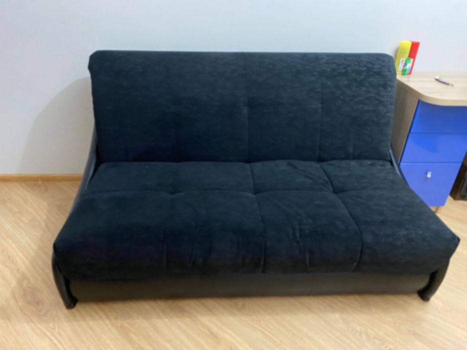 Диван для гостиной или спальни