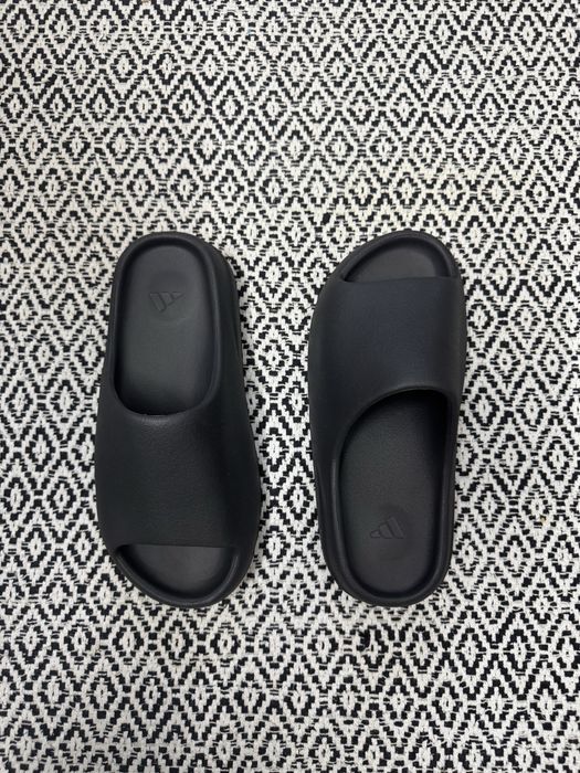 Yeezy Slide Black