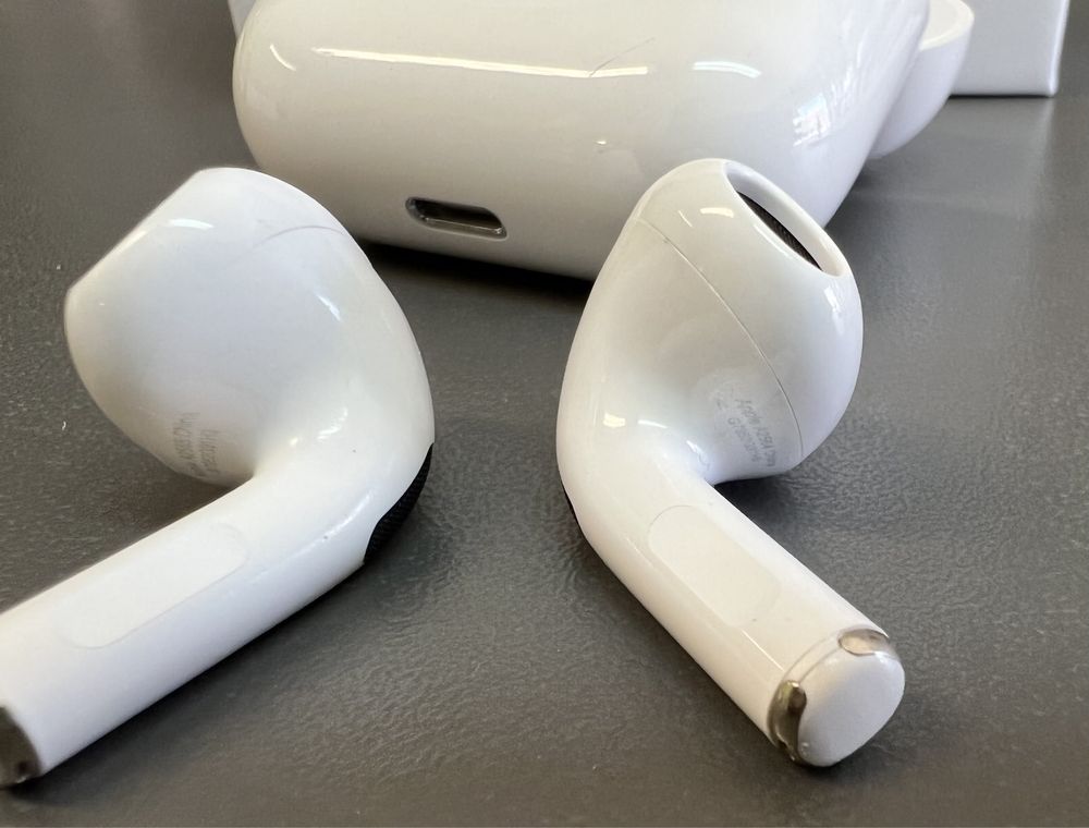 Слушалки air pods 3 с кутйка за безжично зареждане гр. Пловдив Сточна ...
