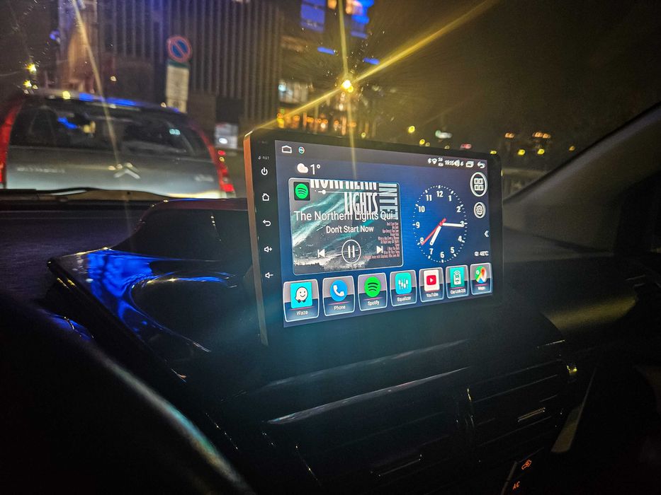 Android мултимедия за Toyota iQ
