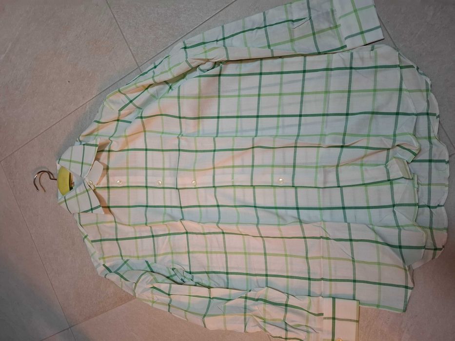 Мъжки нови ризи с етикет