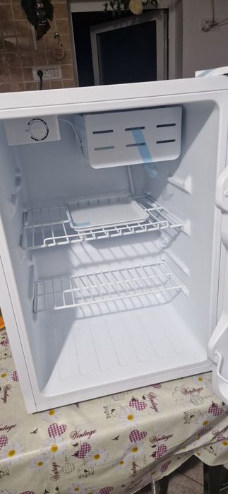Frigider minibar LDK BC 68, Clasa A+,Capacitate 67L, H 64cm, alb (NOU)