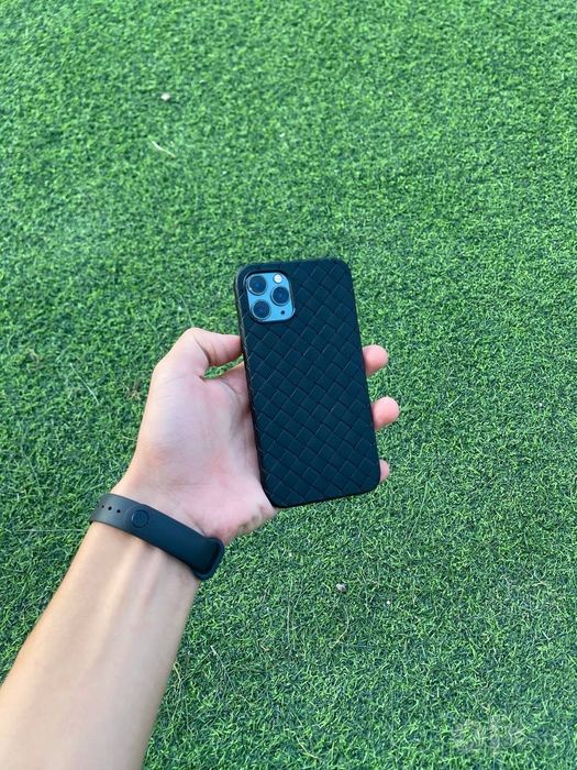 iPhone 11 Pro      .
