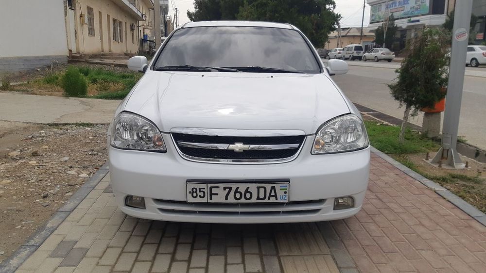 Lasetti xarajatsiz moshina