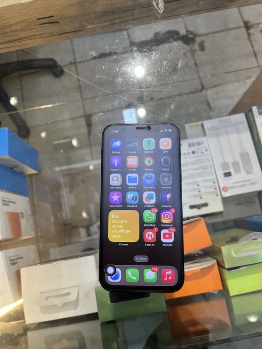 iPhone 12 64 гб в хорошем состоянии