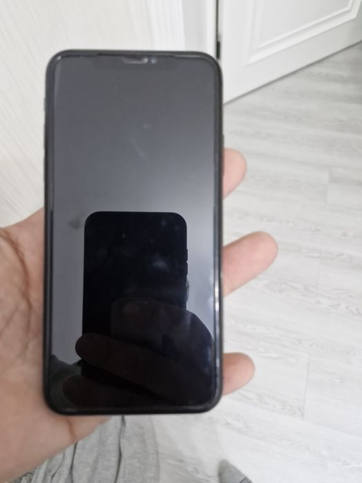 Продаётся айфон Х!