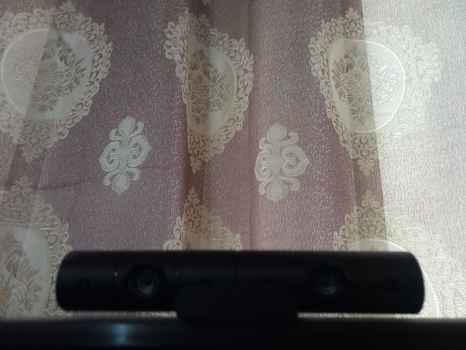 PS4 VR achki holati ideal yangi tiniq o'yinlardi achki taqib o'ynesiz.
