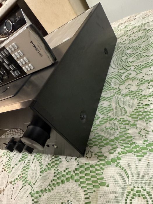 Yamaha R-840 стерео