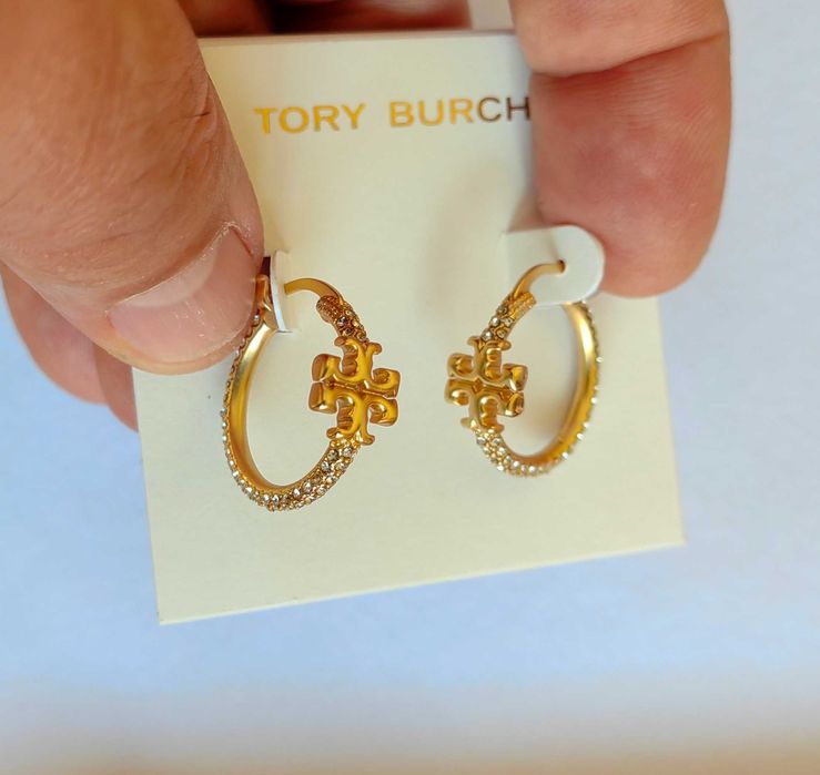 обеци на Tory Burch - small Miller stud hoop earrings