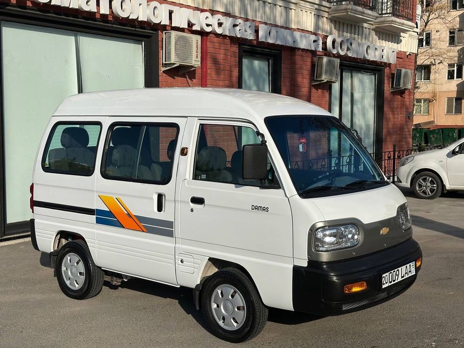 Дамас келишилган нархда сотилади.