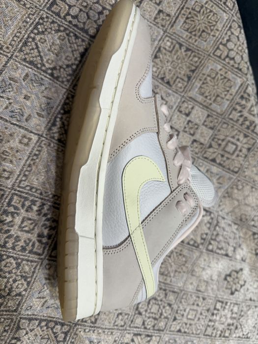 Женские кроссовки Nike