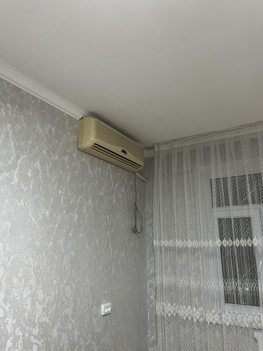 Продам квартиру в 1 мкр 46дом