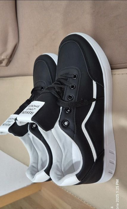 Pantofi casual de stradă pentru bărbați