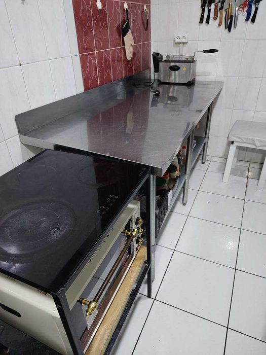 Оптом сотилади .