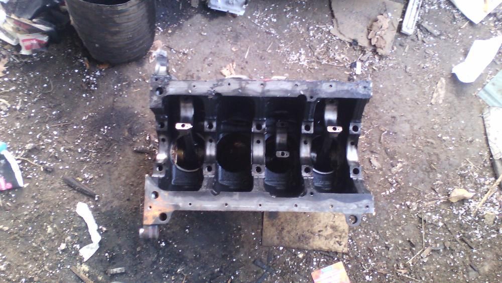 колянов вал мазда 6,блок бутала и глава с кобилици