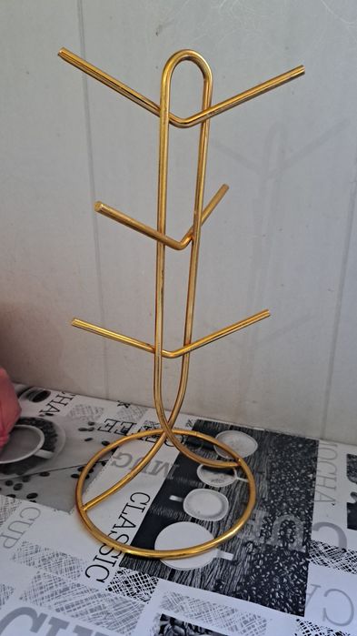 Для дома посуды в хорошем состояние