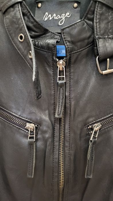 Кожаная женская куртка