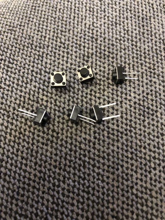 Contact push butoane korg