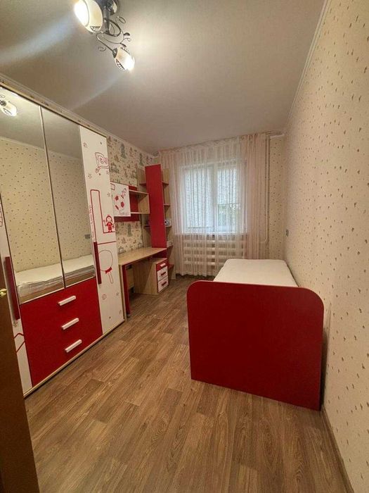 Продам 3 ком квартиру в Черемушках на 2 этаже