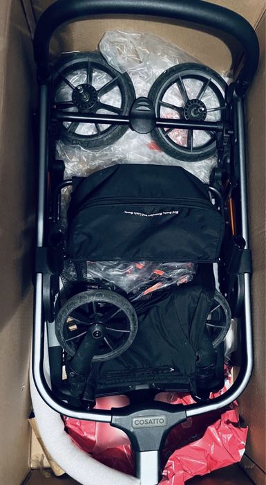 Бебешка количка Cosatto