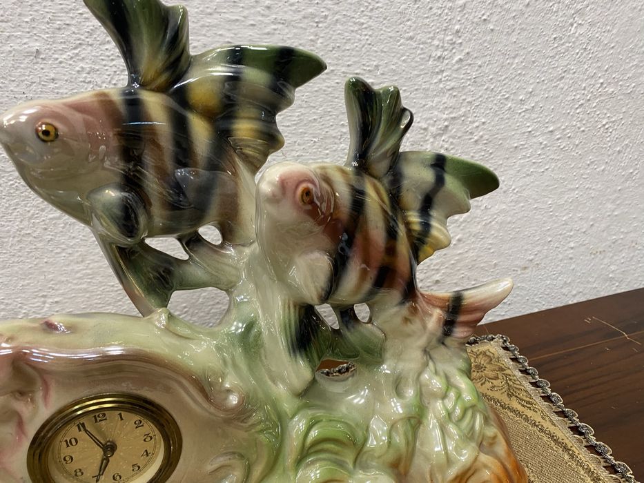 Немски порцеланов часовник - морски свят