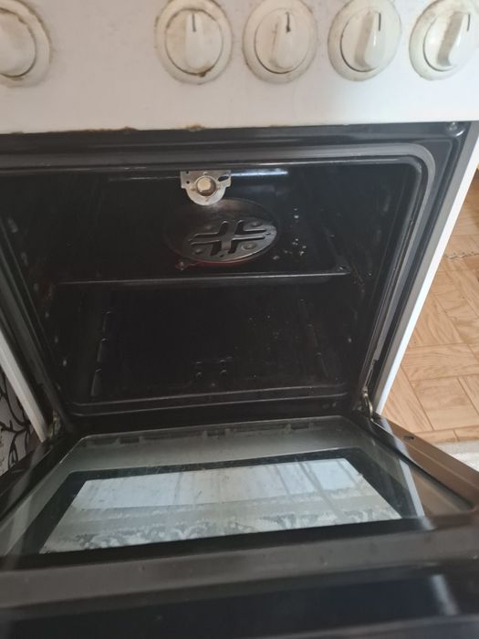 Газ плита в отличном состоянии