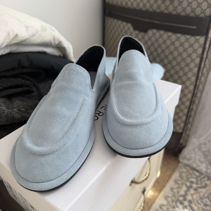 Лоферы новые кожа