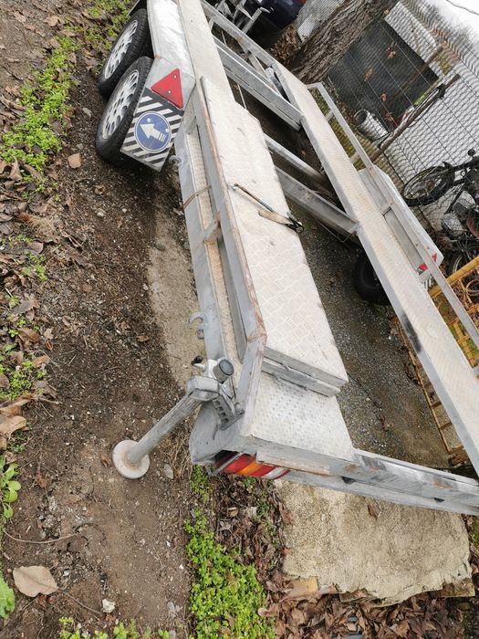 Платформа за коли