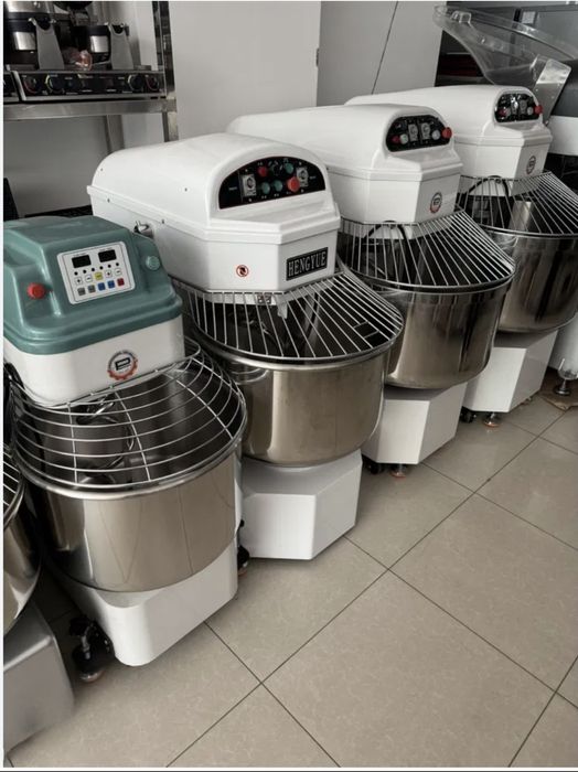 Usta ilektrik xizmati.