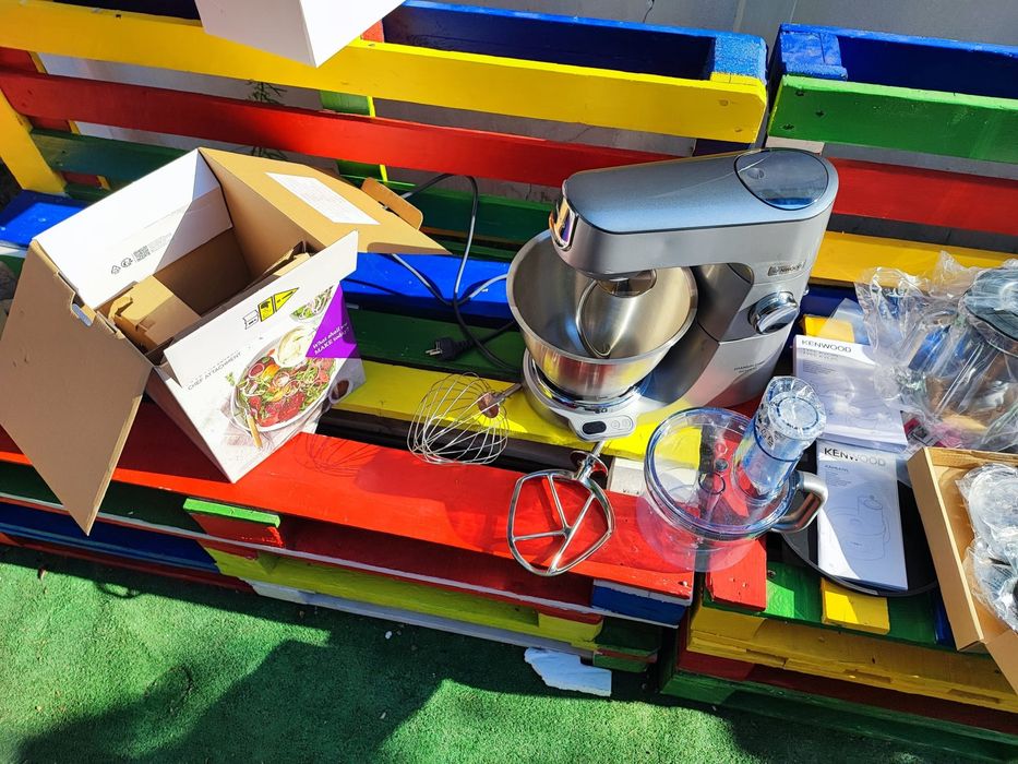 Robot de bucatarie KENWOOD Titanium Chef Baker XL Argintiu KVL85.424SI