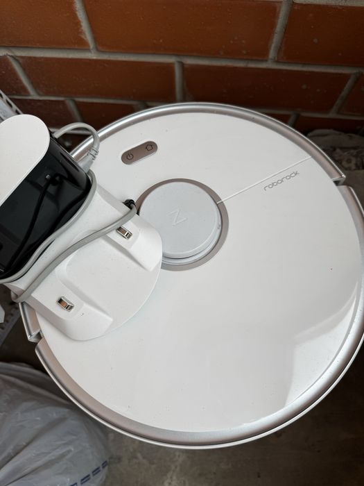 Продам роботпылесос