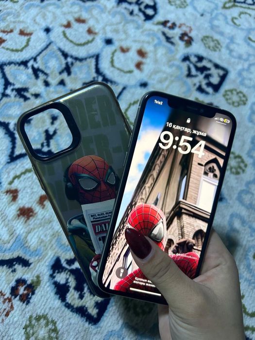 Айфон 11 про продам