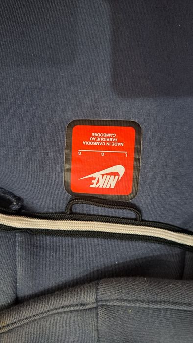 Nike tech fleece original