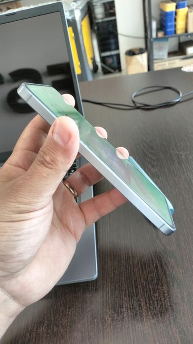 Samsung A56 8/256 графитовый — обмен