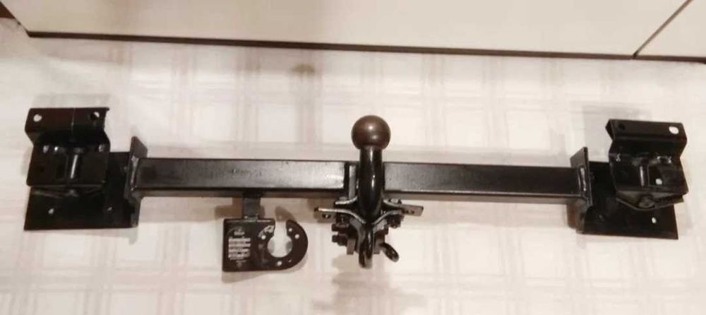 BMW теглич за БМВ е36 ,фабричен ,сертифициран теглич