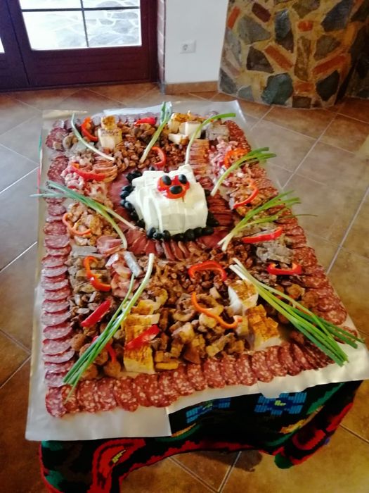 evenimente protap rotisor animale vitel miel purcel