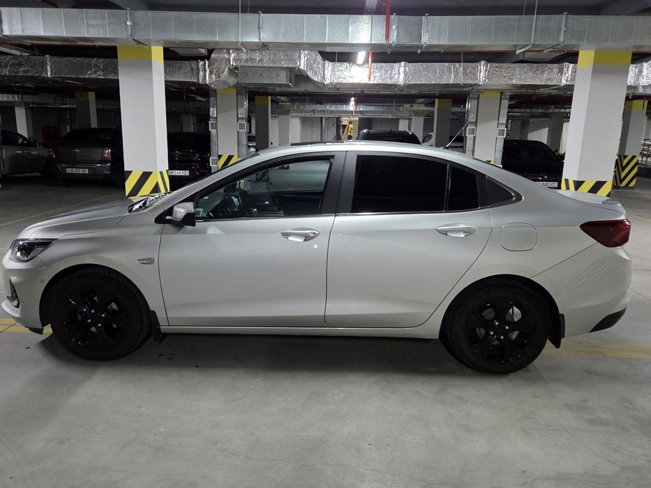 Chevrolet Onix 2023 — 4