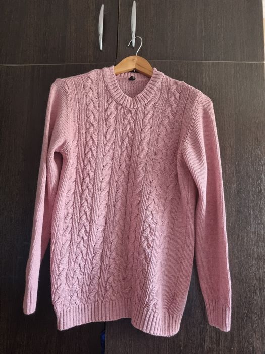 Отдам вещи на девочку подростка размер 40-42