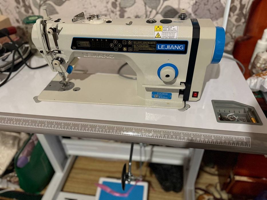 Lejiang tikuv mashinasi hamda Lejiang 800 averlok