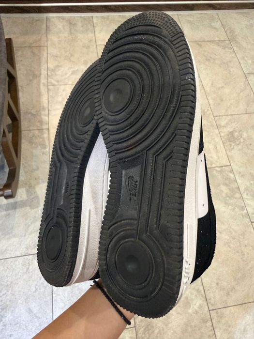 Нови маратонки Nike с брокат, 37 размер