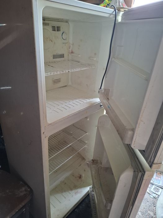 Продам холодильник,