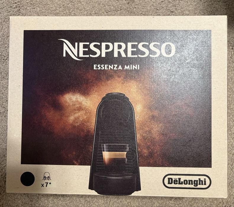 (SIGILAT) Espressor Nespresso by DeLonghi ESSENZA MINI