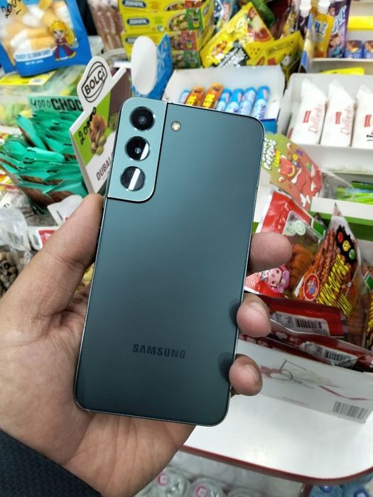 Samsung s22 8/128 chotki