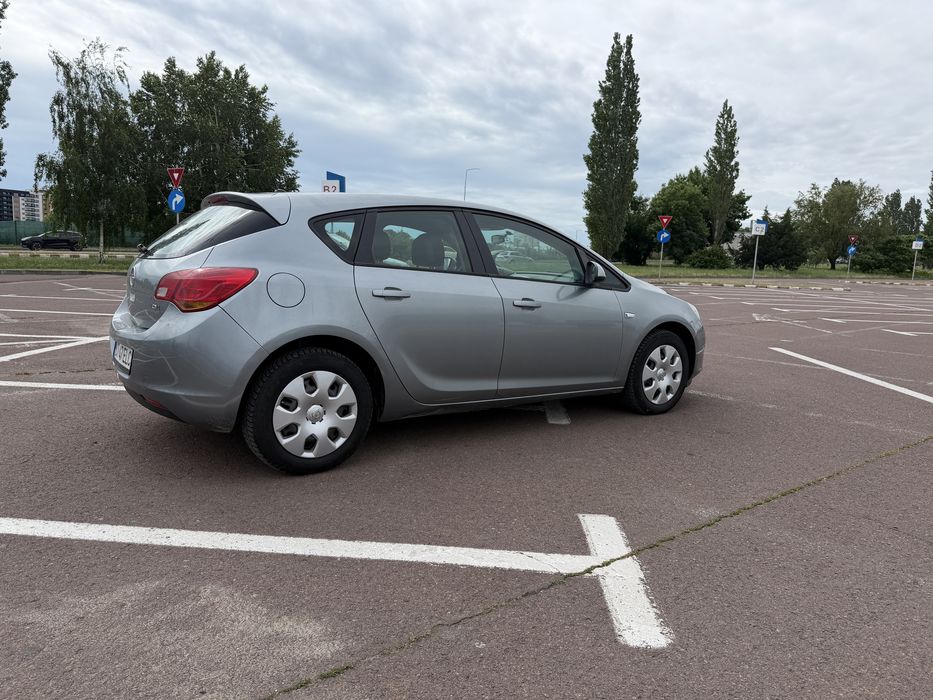 OPEL Astra 2013 — imagine 2