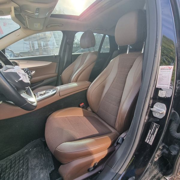 Mercedes E 220 W213 4 matic комби 2018г. на части 
! ! ! За ин