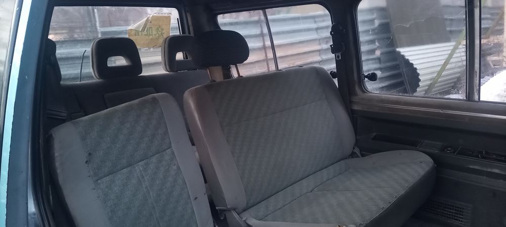 Продам  машина Mitsubishi L300