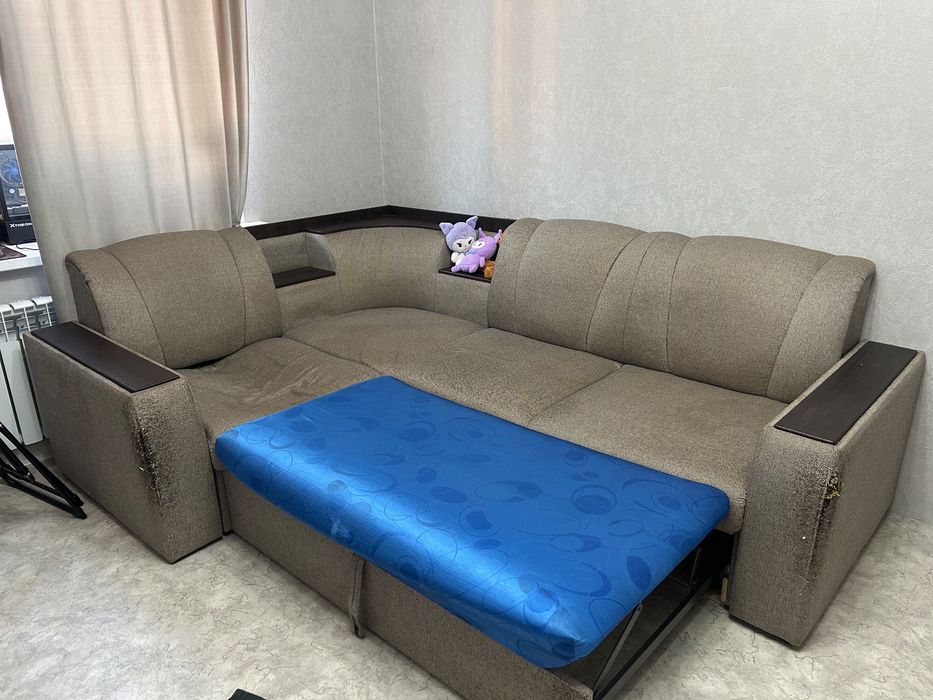 Продам диван б/у