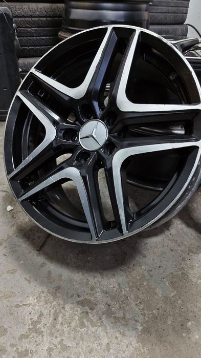 Продам диски Мерседес R17 5/112
